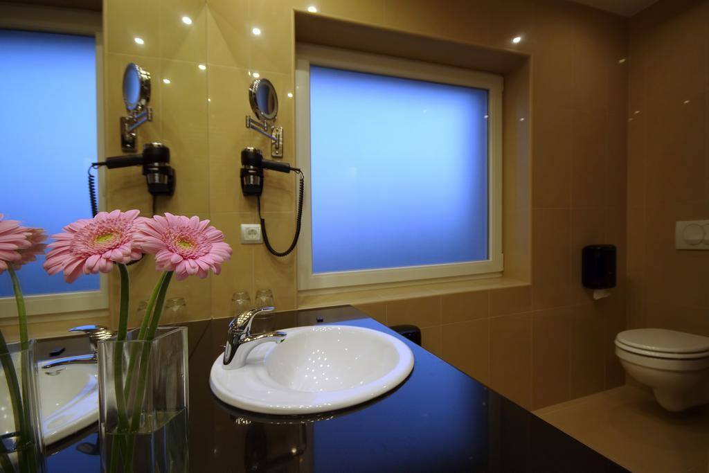 Arcanum Hotel Bekescsaba Chambre photo