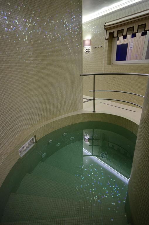 Arcanum Hotel Bekescsaba Extérieur photo